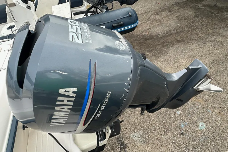 Slide: The Image of Yamaha 250 four-stroke outboard motor on 2006 Grady-White Tournament 225 boat. - 2