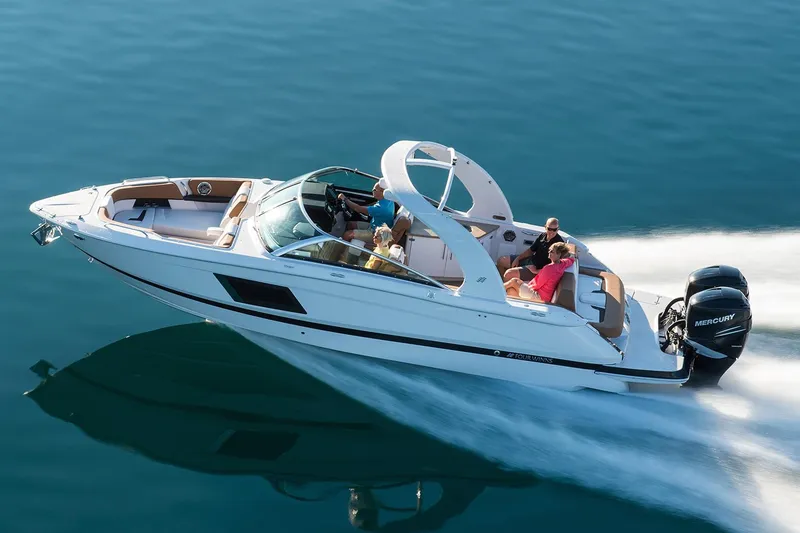 Slide: The Image of Manufacturer Provided Image: 2019 Four Winns Horizon H290 OB speedboat cruising on clear blue water. - 25
