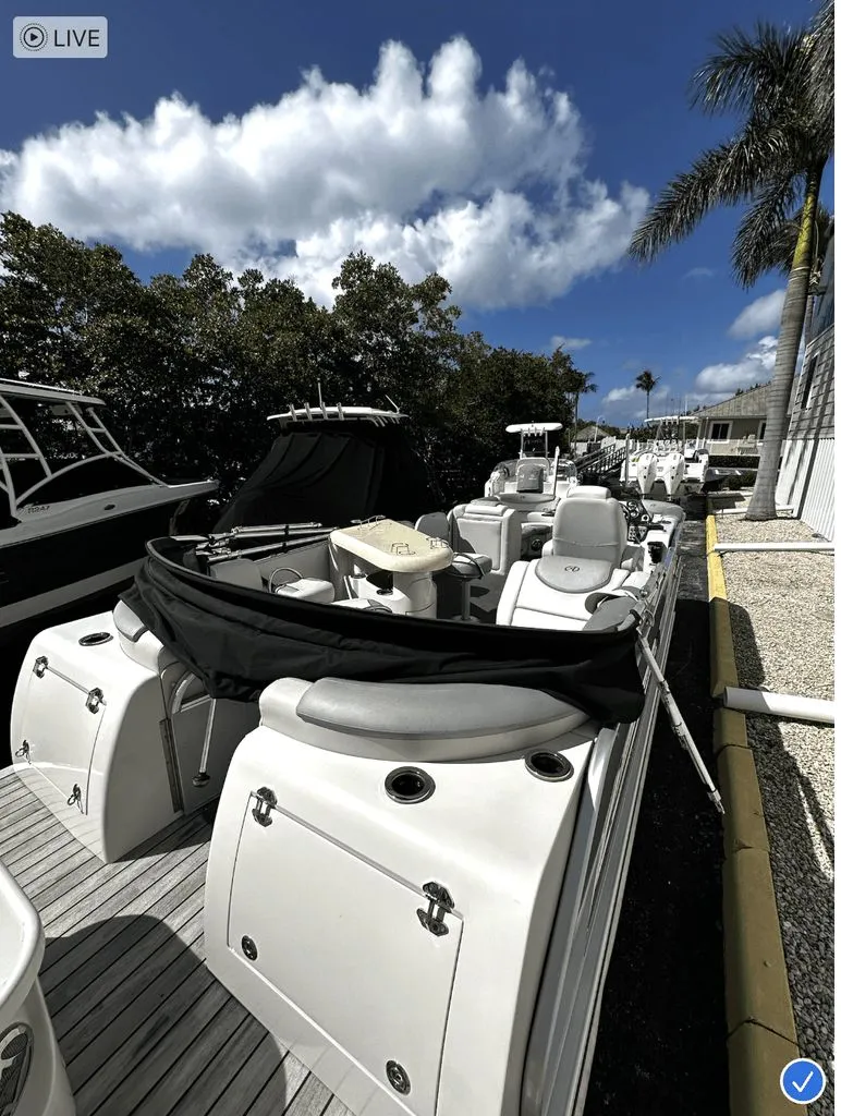 Slide: The Image of Avalon 2585 Entertainer 2014 - 8