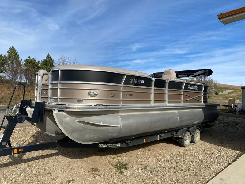 Slide: The Image of Xcursion X-23RF 2013 - 0