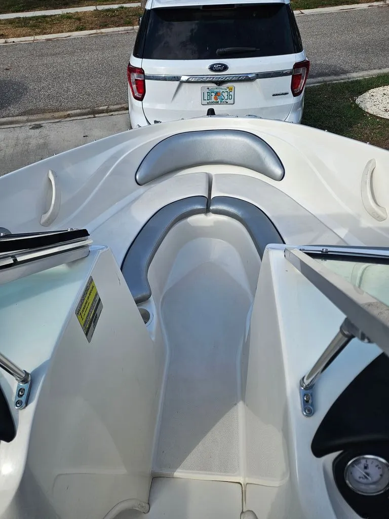 Slide: The Image of Sea Ray 175 Sport 2008 - 3