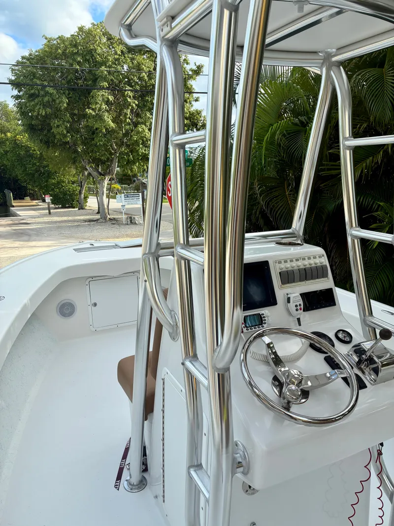 Slide: The Image of Croswait Custom 21 Center Console Custom 2020 - 9