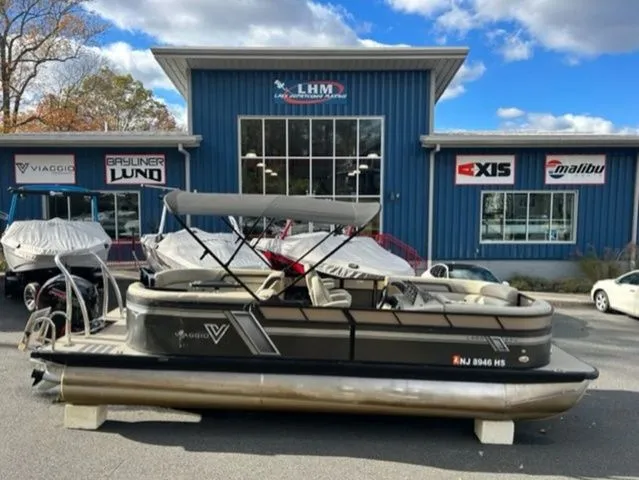 The Image of Viaggio Lago U L22U 2023 - 1