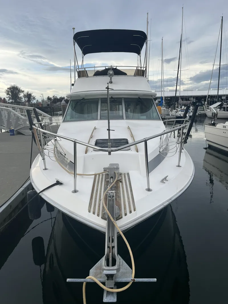 Slide: The Image of Sea Ray 340 Sedan Bridge 1986 - 2