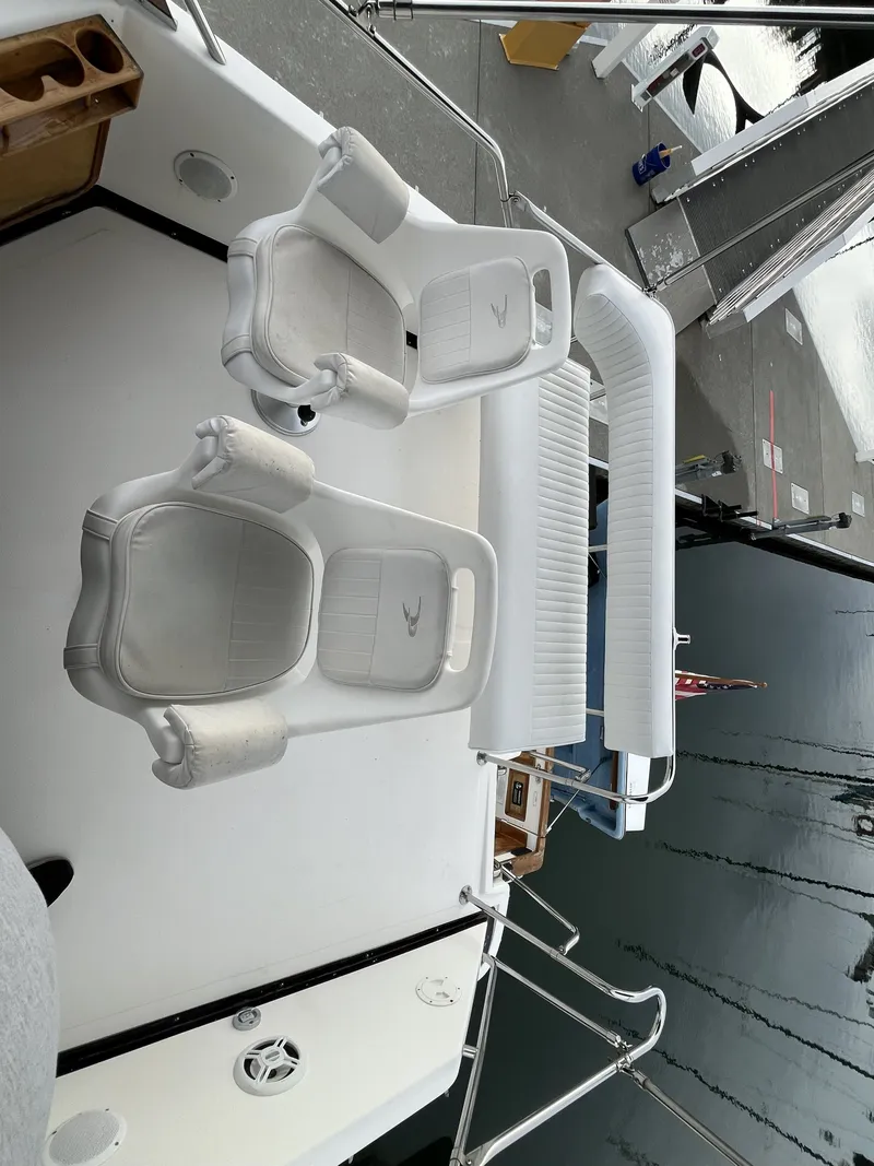 Slide: The Image of Sea Ray 340 Sedan Bridge 1986 - 7