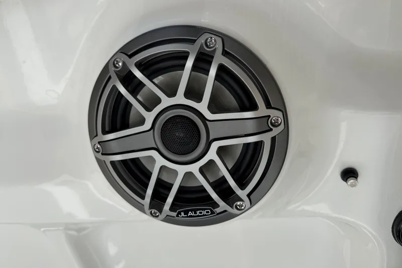 Slide: The Image of Speaker system on 2026 Sea Hunt Ultra 265 SE boat, featuring JL Audio. - 20