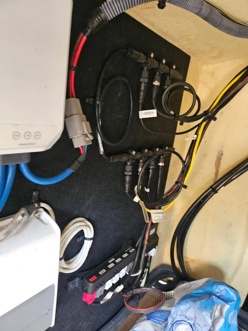 Slide: The Image of Electrical wiring setup in a 2020 Godfrey Sanpan 2400 SBC boat. - 9