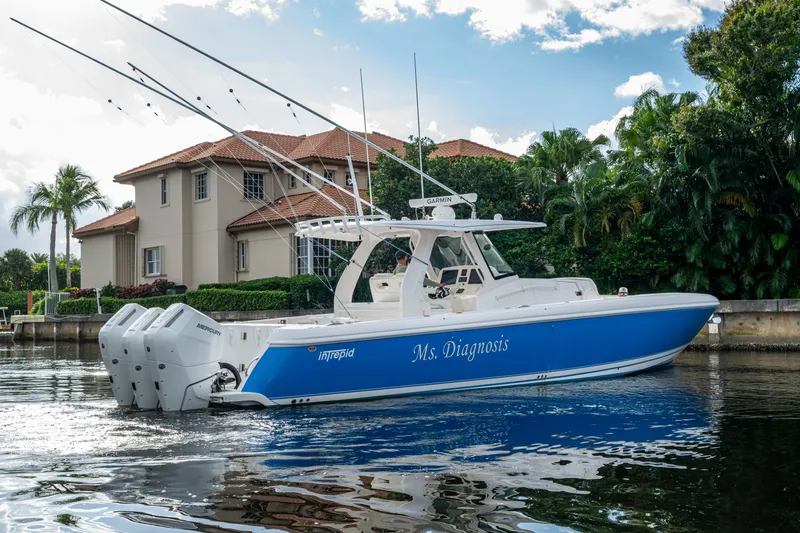 Slide: The Image of Intrepid 407 Panacea 2020 - 50