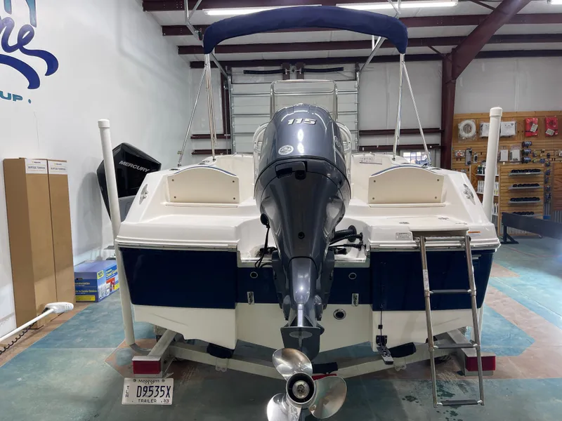 Slide: The Image of Robalo R180 Center Console 2018 - 3