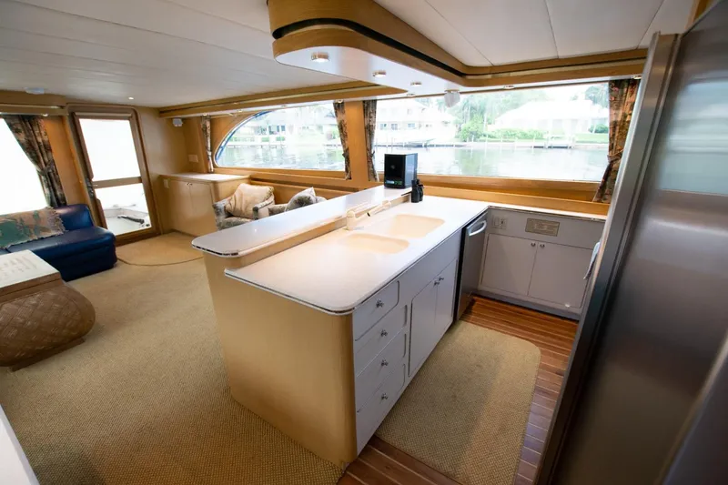 Slide: The Image of Donzi 65 Sportfisherman 1991 - 53