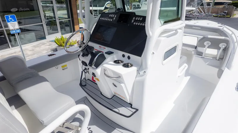 Slide: The Image of Everglades 253 Center Console 2026 - 12