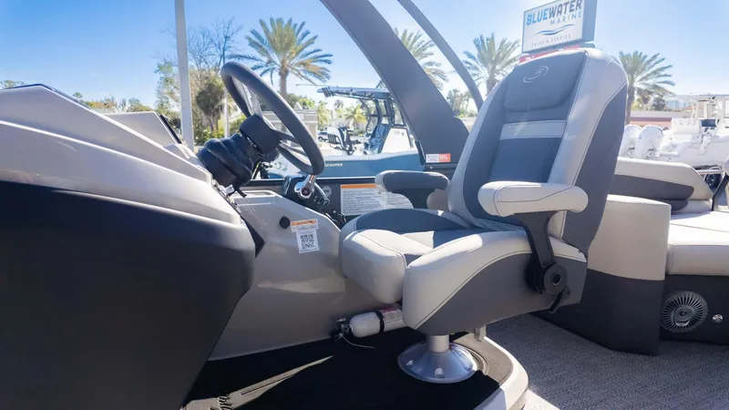 Slide: The Image of Barletta Cabrio 24M 2025 - 24