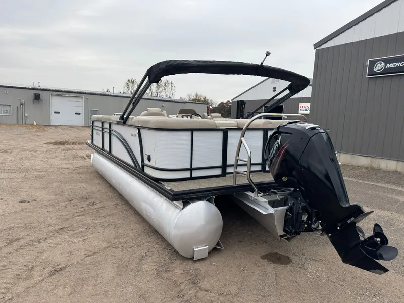 Slide: The Image of Harris Cruiser 220 Tritoon Pontoon 2018 - 45