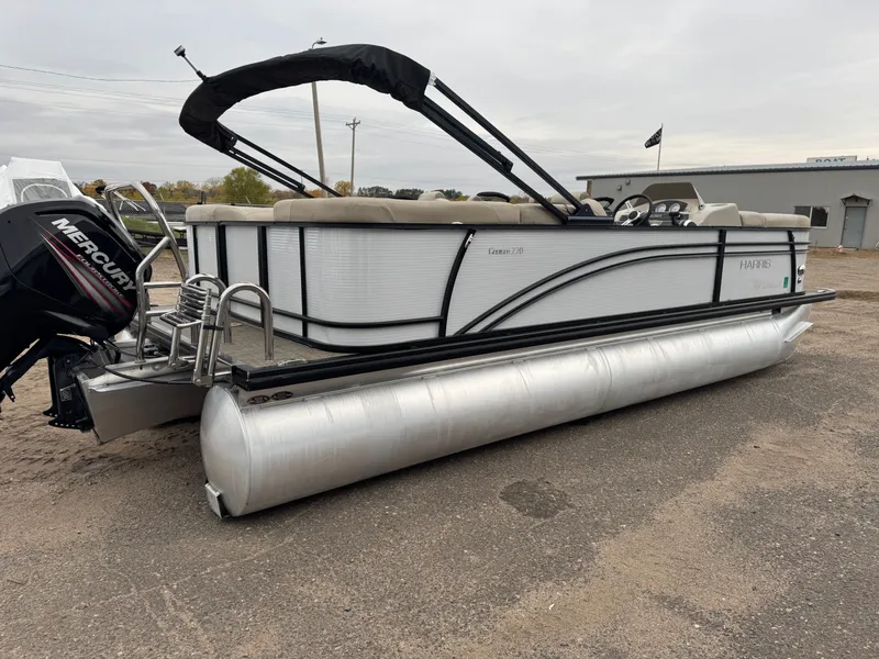 Slide: The Image of Harris Cruiser 220 Tritoon Pontoon 2018 - 47