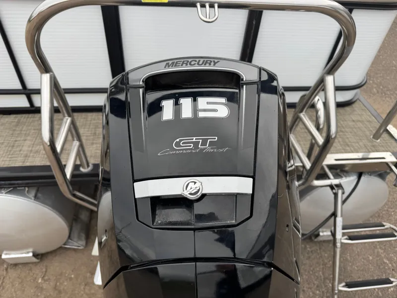 Slide: The Image of Harris Cruiser 220 Tritoon Pontoon 2018 - 57