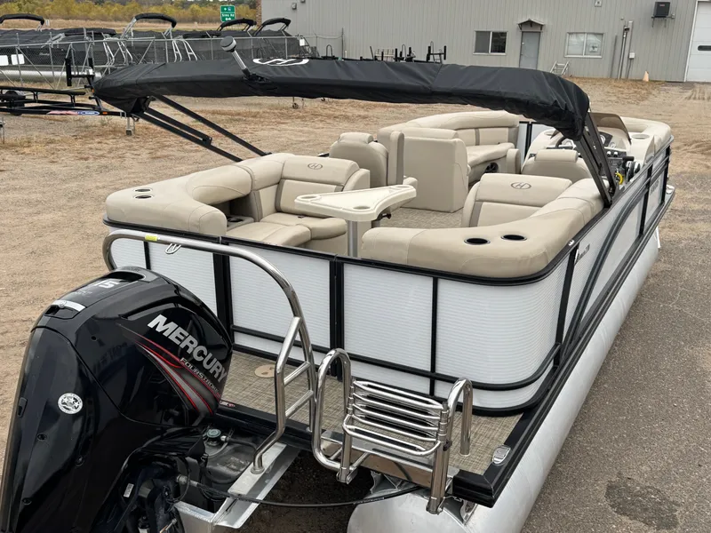 Slide: The Image of Harris Cruiser 220 Tritoon Pontoon 2018 - 7