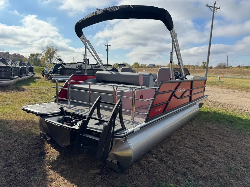 Slide: The Image of Bentley Pontoons Legacy 200 Swingback Pontoon & Honda 4-Stroke EFI 2026 - 16