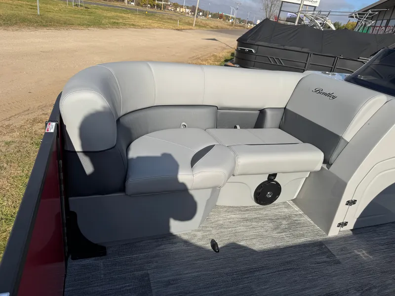 Slide: The Image of Bentley Pontoons Legacy 200 Swingback Pontoon & Honda 4-Stroke EFI 2026 - 22
