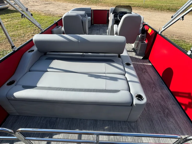 Slide: The Image of Bentley Pontoons Legacy 200 Swingback Pontoon & Honda 4-Stroke EFI 2026 - 28