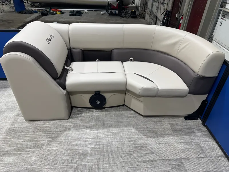 Slide: The Image of Bentley Pontoons Legacy 220 Navigator Quad Lounge & Honda 4-Stroke EFI 2026 - 27