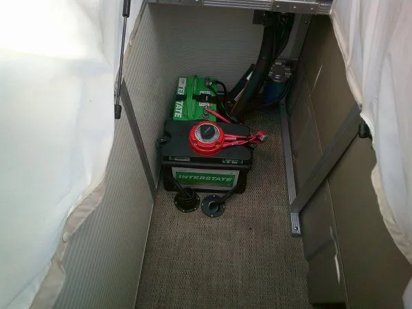 Slide: The Image of Bennington 20 SXL Tri-toon 2024 - 3