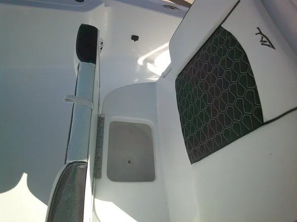 Slide: The Image of Tidewater 2410 Bay Max 2026 - 10