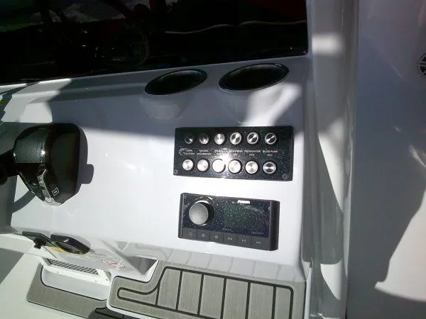 Slide: The Image of Tidewater 2410 Bay Max 2026 - 5