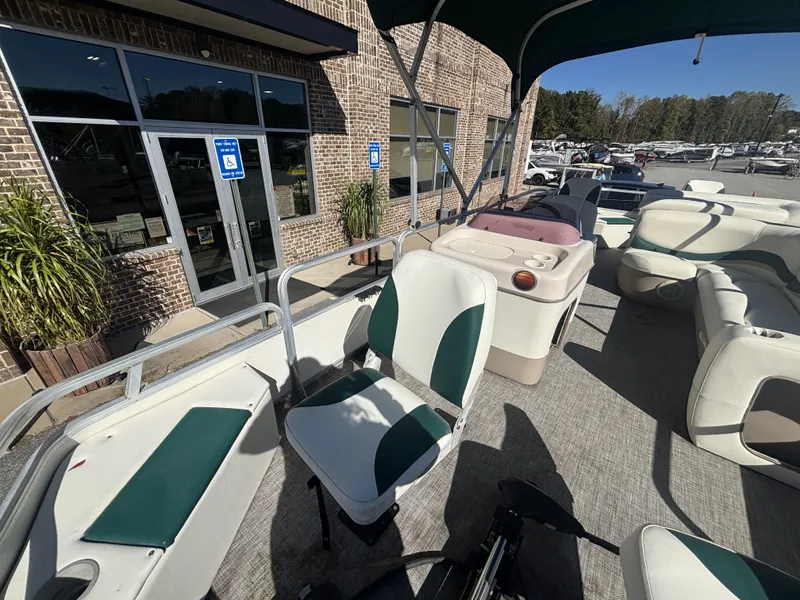 Slide: The Image of Sun Tracker Fishin'' Barge 21 w/Mercury Big Foot - 40HP - 4-Stroke Engine w/Trailer Included 2007 - 5