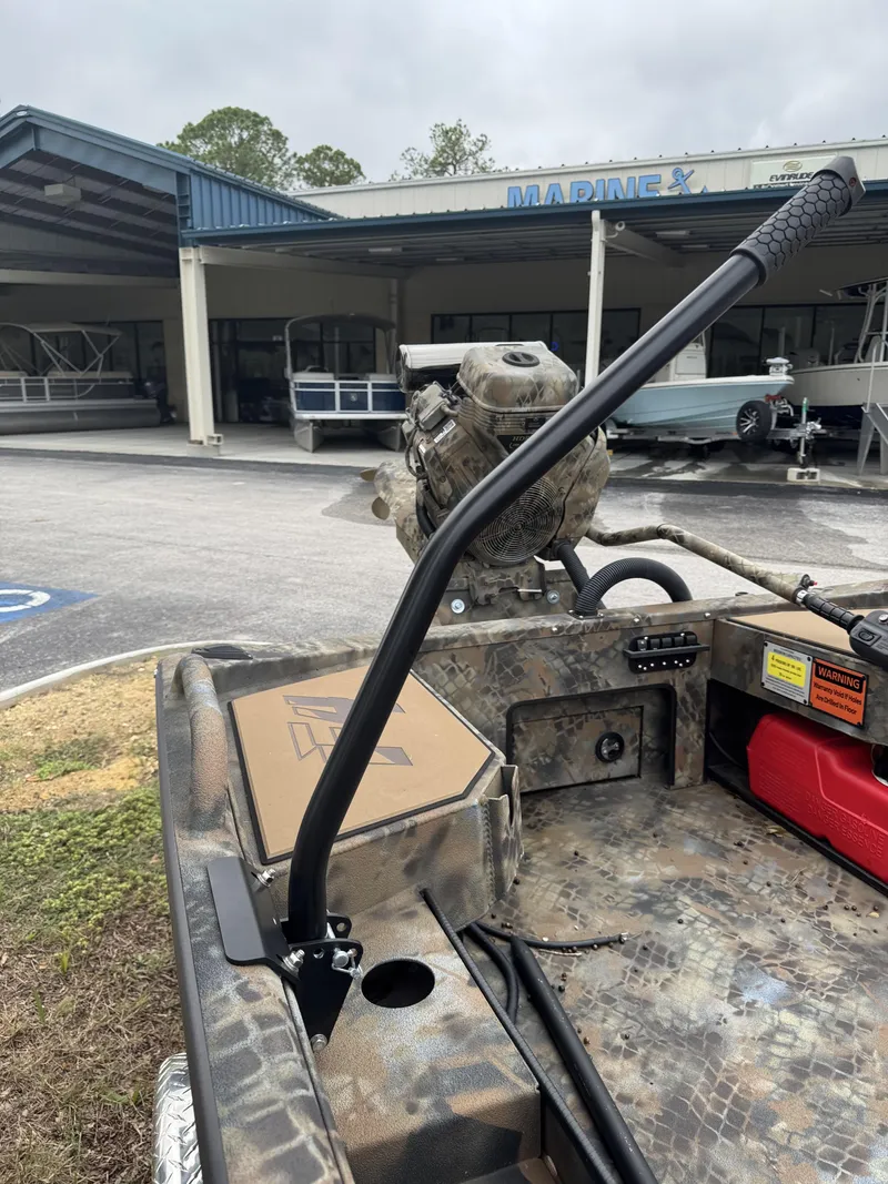 Slide: The Image of Excel Shallow Water F4 Pro Hull 1754 2025 - 21