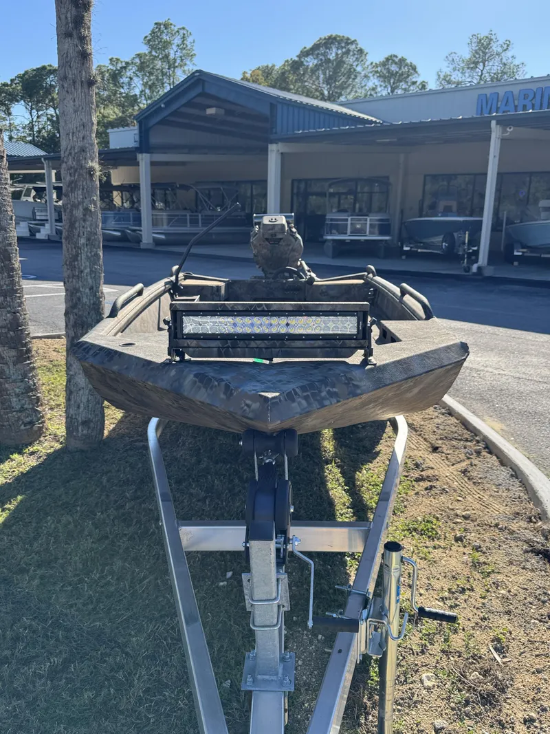 Slide: The Image of Excel Shallow Water F4 Pro Hull 1754 2025 - 6