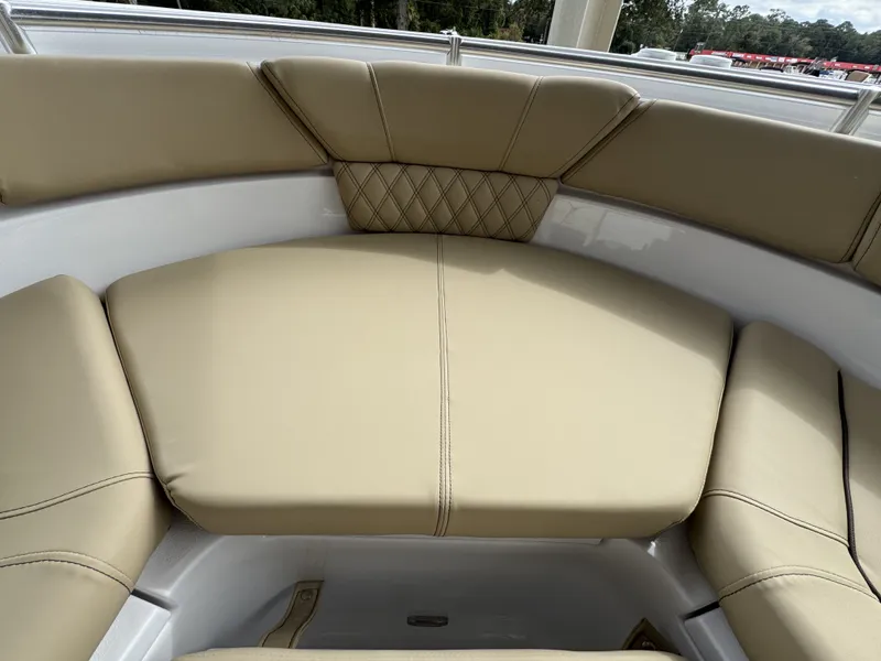 Slide: The Image of Sportsman Heritage 261 Center Console 2026 - 15