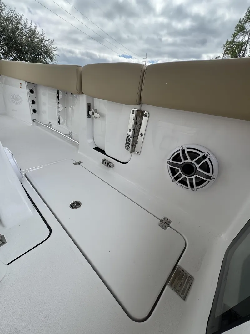 Slide: The Image of Sportsman Heritage 261 Center Console 2026 - 36