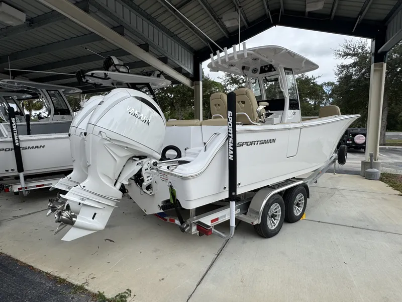 Slide: The Image of Sportsman Heritage 261 Center Console 2026 - 46