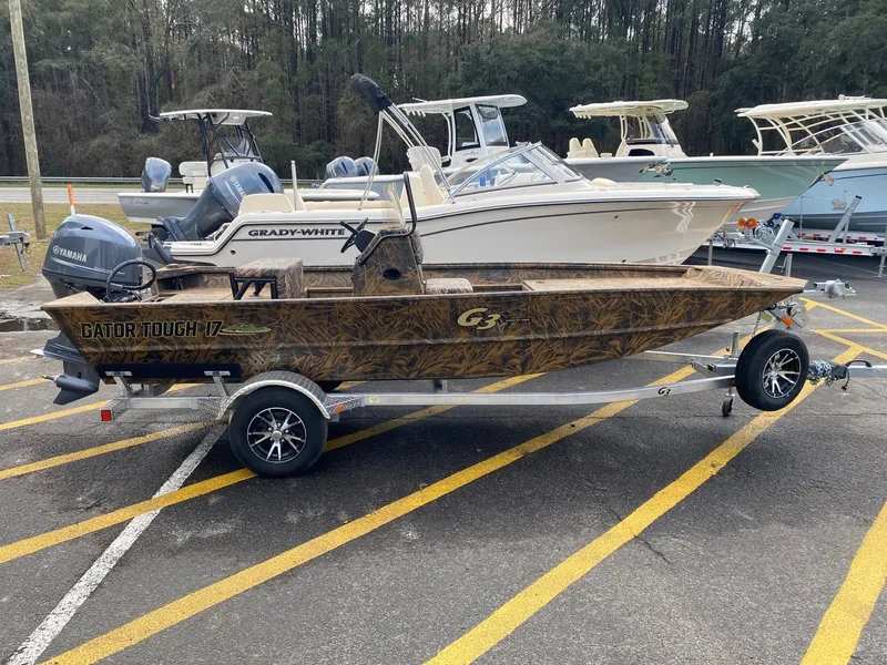 Slide: The Image of G3 Gator Tough 17 CC 2025 - 3