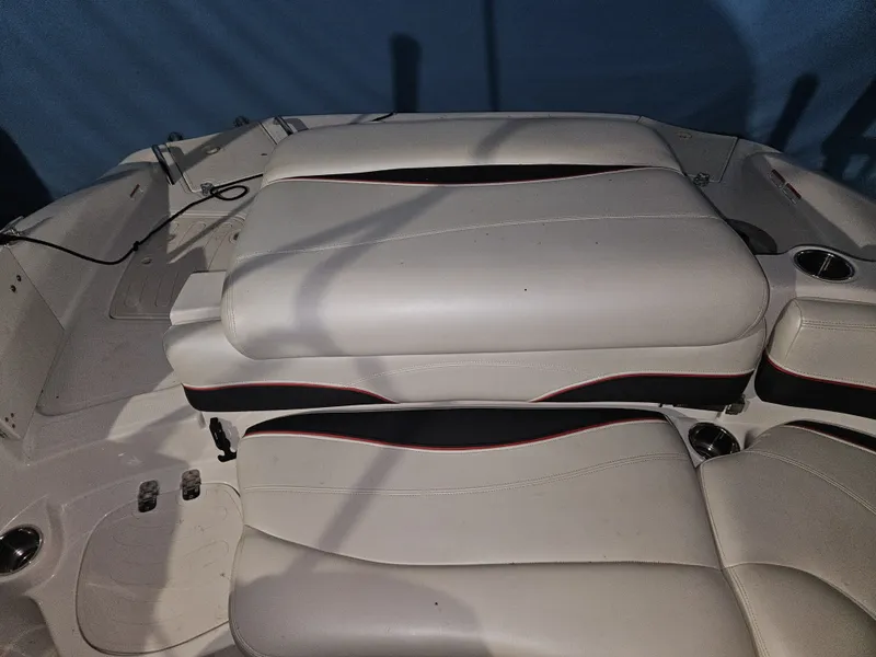 Slide: The Image of Tahoe 215 Xi 2015 - 15