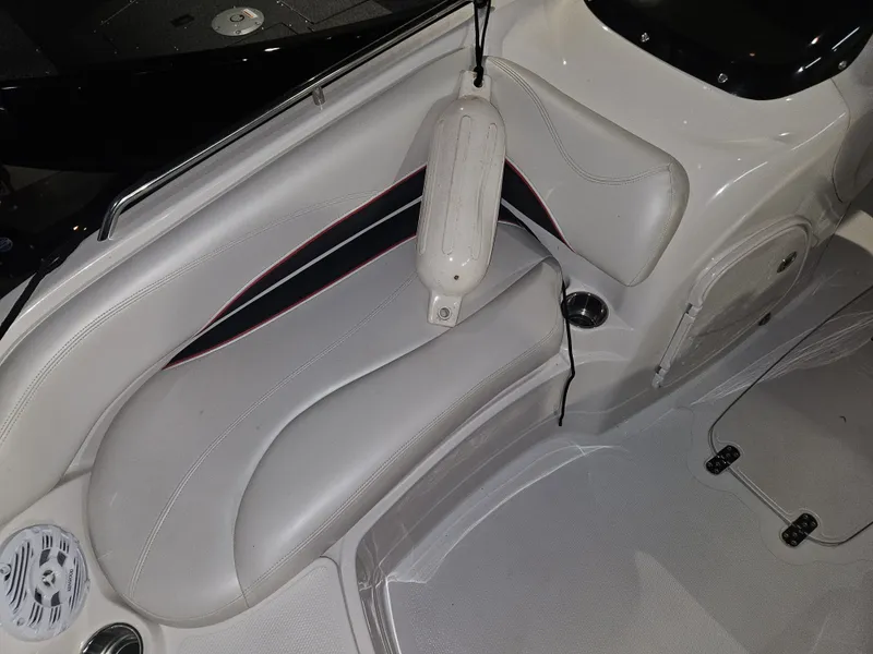 Slide: The Image of Tahoe 215 Xi 2015 - 3