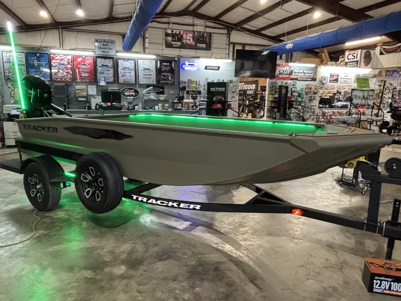 Slide: The Image of Tracker 1650 T Prairie Wings 2026 - 19