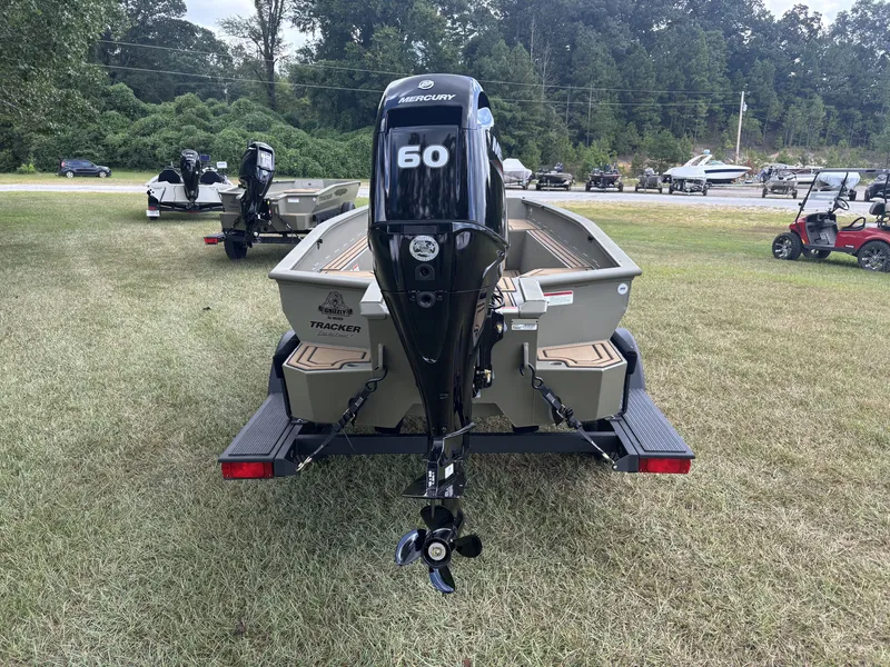 Slide: The Image of Tracker 1650 T Prairie Wings 2026 - 5