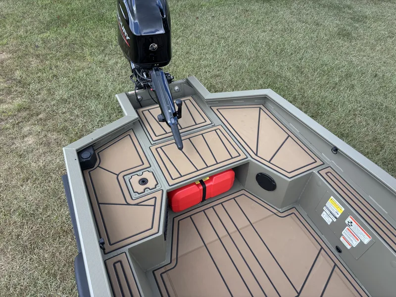 Slide: The Image of Tracker 1650 T Prairie Wings 2026 - 7