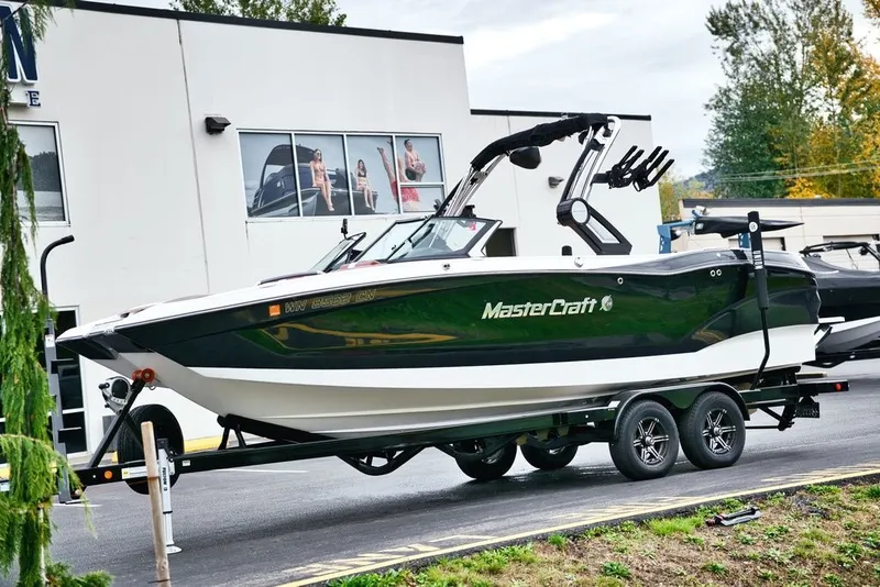 The Image of MasterCraft X24 2022 - 1
