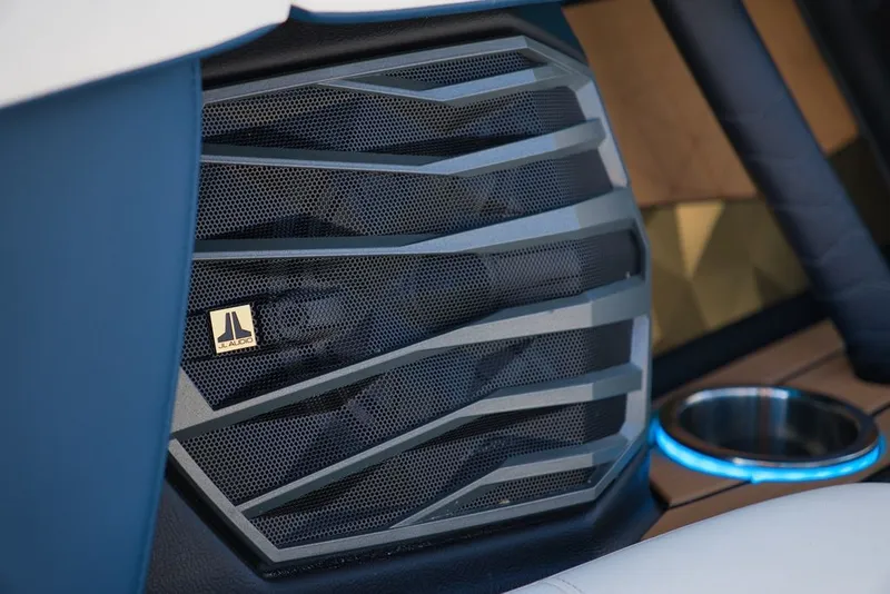 Slide: The Image of Nautique Super Air Nautique G25 2025 - 21