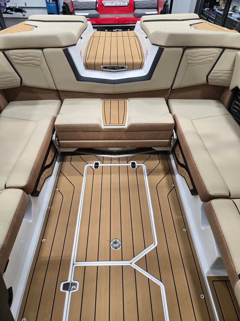 Slide: The Image of Nautique G23 2026 - 21