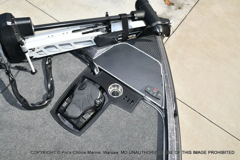 Slide: The Image of Ranger Z521 2026 - 12