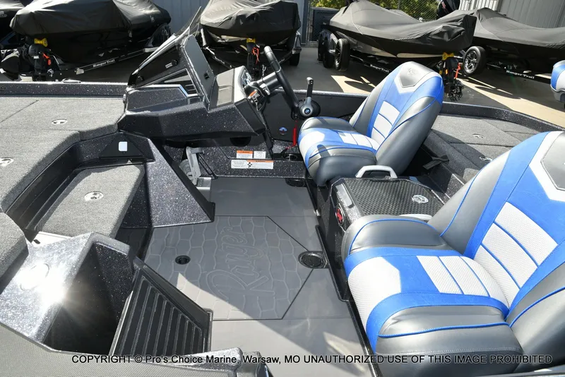 Slide: The Image of Ranger Z521 2026 - 16