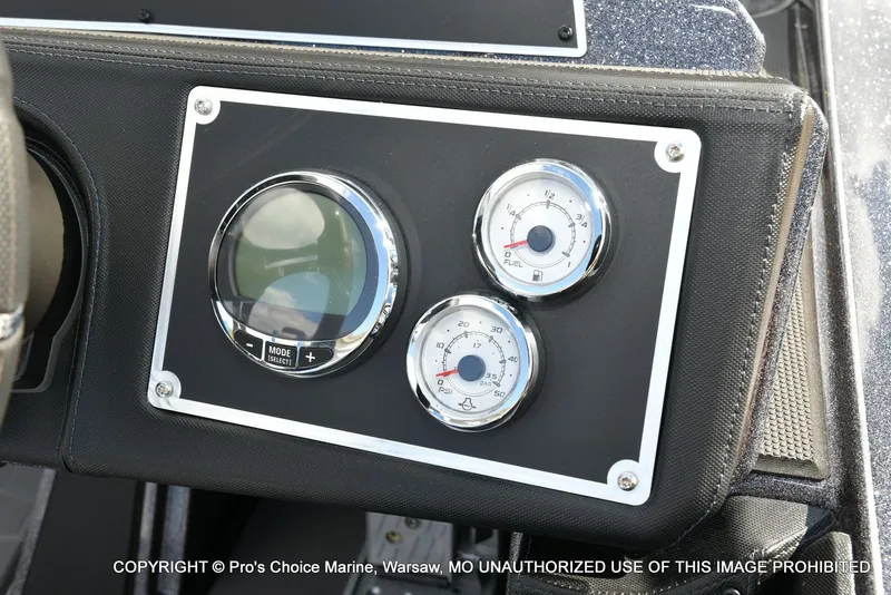 Slide: The Image of Ranger Z521 2026 - 8