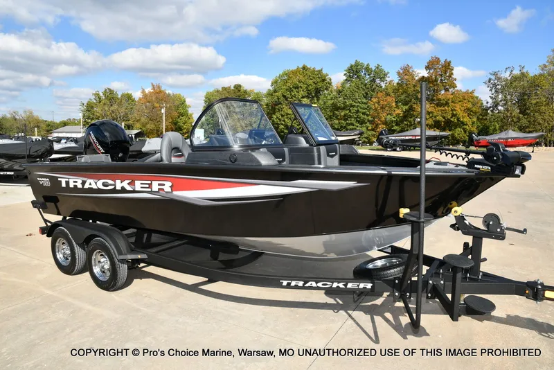 The Image of Tracker TARGA V-18 Combo w/150HP 4 Stroke 2026 - 1