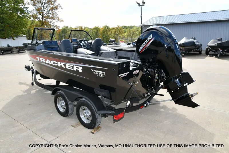 Slide: The Image of Tracker TARGA V-18 Combo w/150HP 4 Stroke 2026 - 21