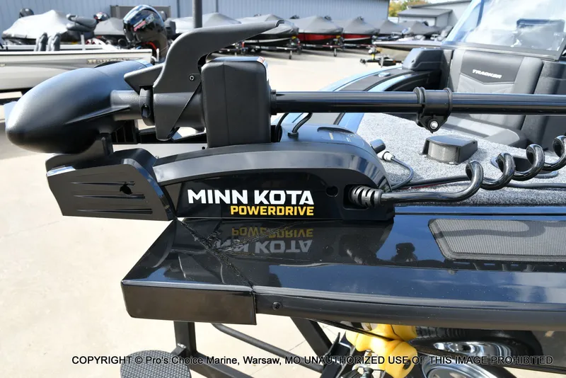 Slide: The Image of Tracker TARGA V-18 Combo w/150HP 4 Stroke 2026 - 23