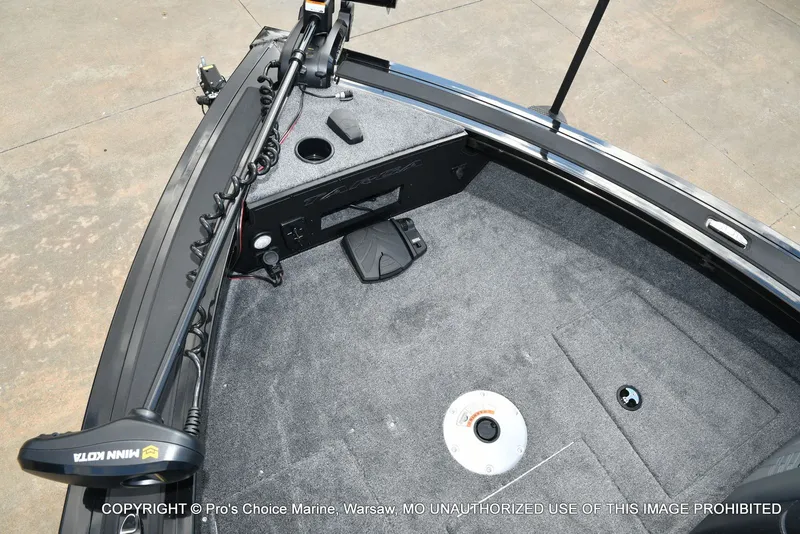 Slide: The Image of Tracker TARGA V-18 Combo w/150HP 4 Stroke 2026 - 54