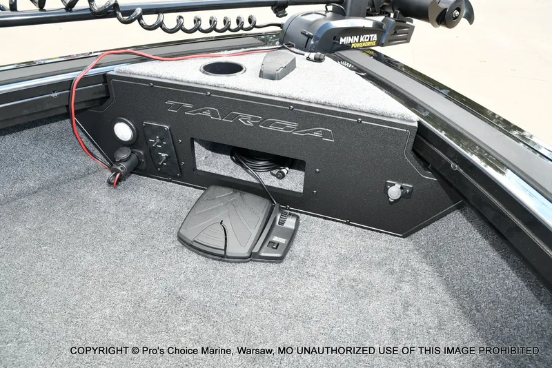 Slide: The Image of Tracker TARGA V-18 Combo w/150HP 4 Stroke 2026 - 56